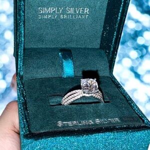 Simply Silver 8mm hidden halo Brilliant Cubic Zirconia Solitaire Ring Size 9